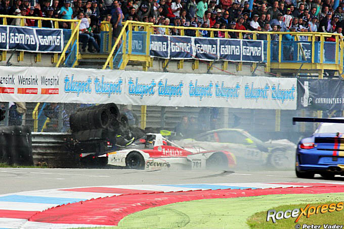 Assen crash